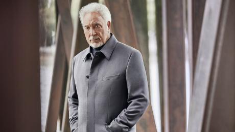 Tom Jones- Surrounded by Time 10/4 YouTube Theater